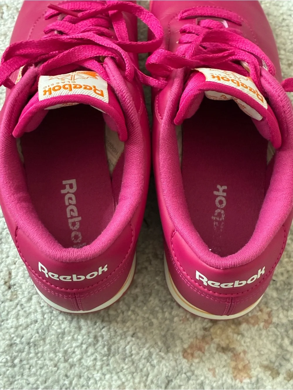 Reebok Princess Bright Pink Classic Low Tops-Size 7.5